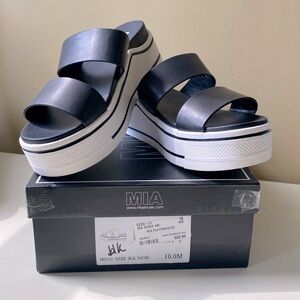 MIA Ozzie BLack Platform Slide